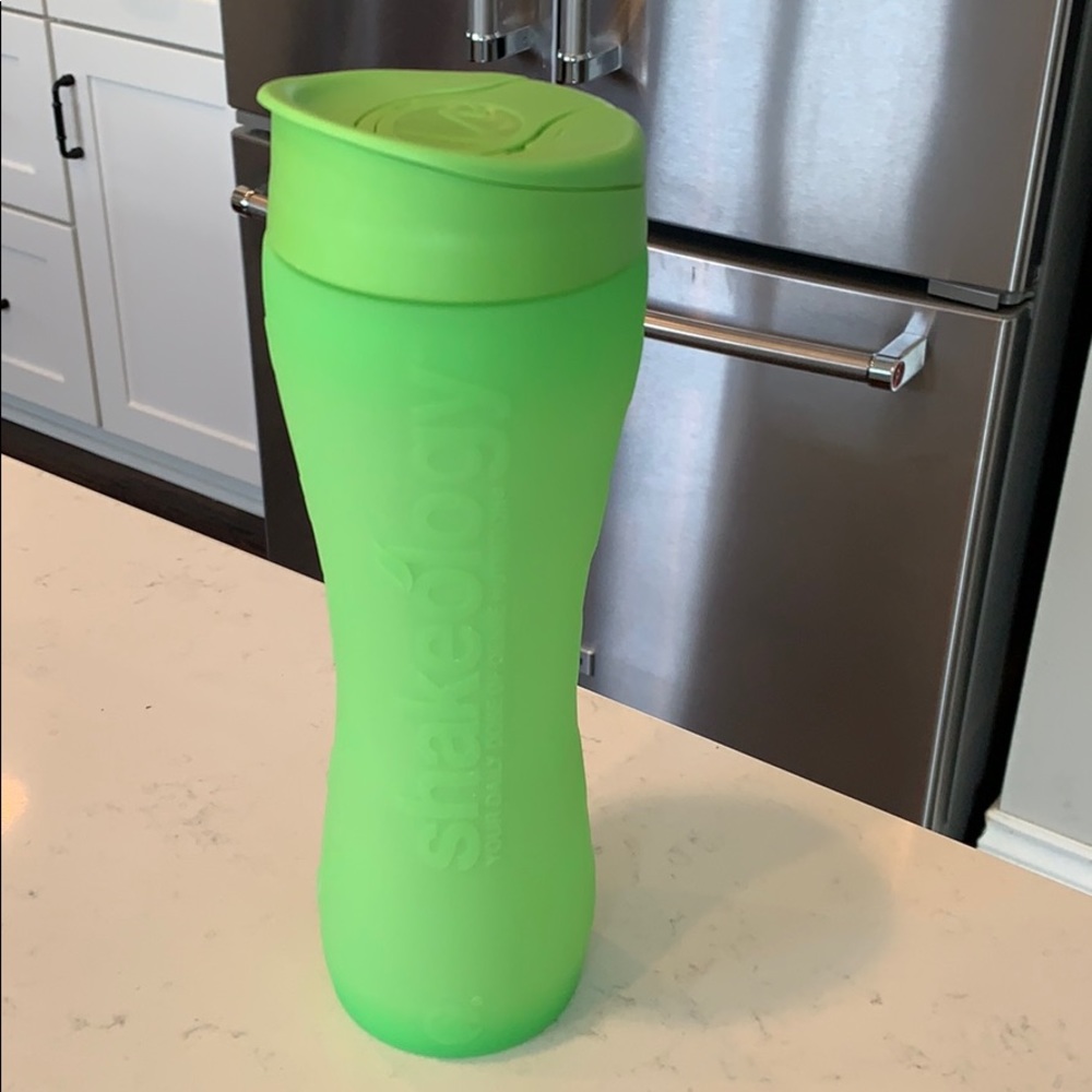 Shakeology Premium Glass Shaker Bottle